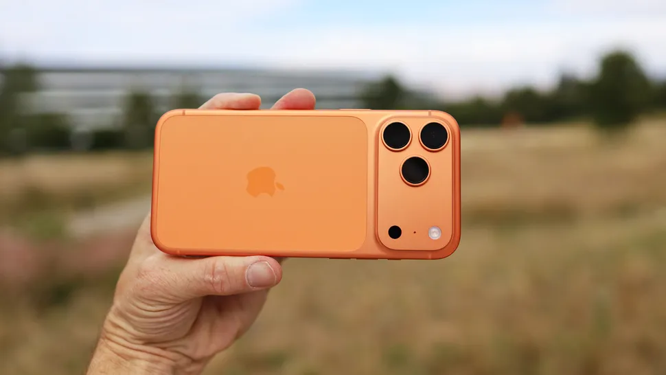 iPhone 17 Pro Max Hands-On Big Screen, Massive Battery, and Pro Performance