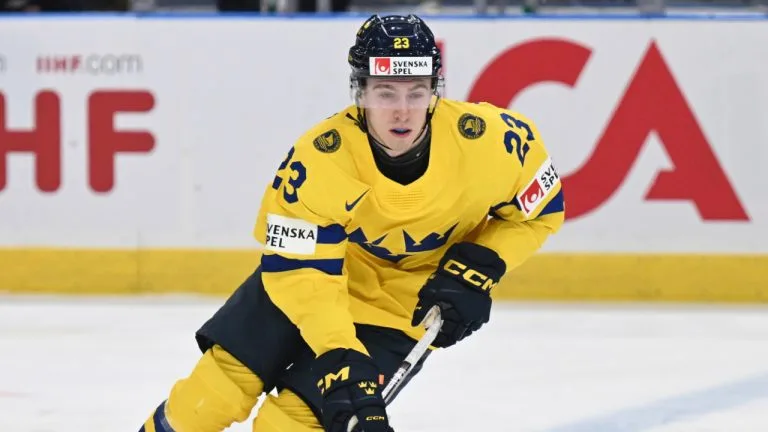 Jonathan Lekkerimäki Biography Swedish Ice Hockey Star, Vancouver Canucks Prospect & Career Highlights