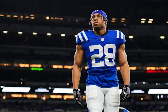 Jonathan Taylor Biography Age, Net Worth, Career, Stats, and Achievements