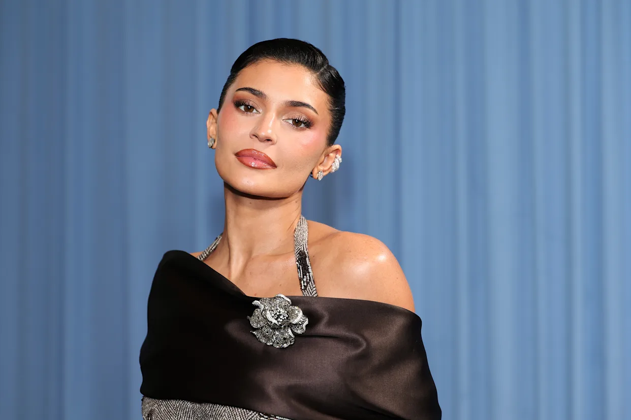 Kylie Jenner Biography Age, Net Worth, Family & Career Highlights