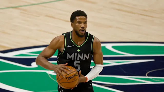 Malik Beasley Biography Age, Net Worth, Career, Family & Relationships
