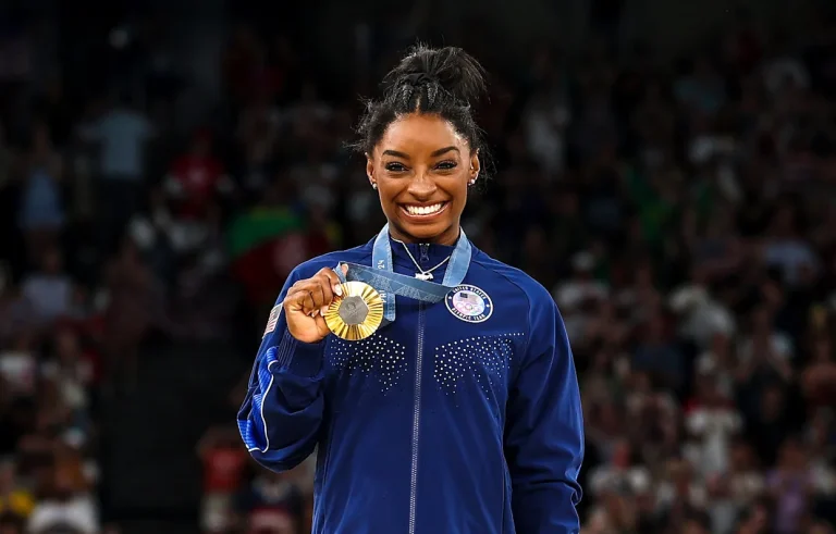 Simone Biles Biography Age, Net Worth & Career Highlights