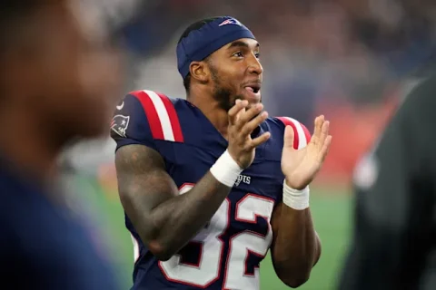 TreVeyon Henderson Biography Age, Career, NFL Stats, Net Worth & Bio