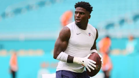 Tyreek Hill Full Biography Speed, Records, Super Bowl Wins and Net Worth