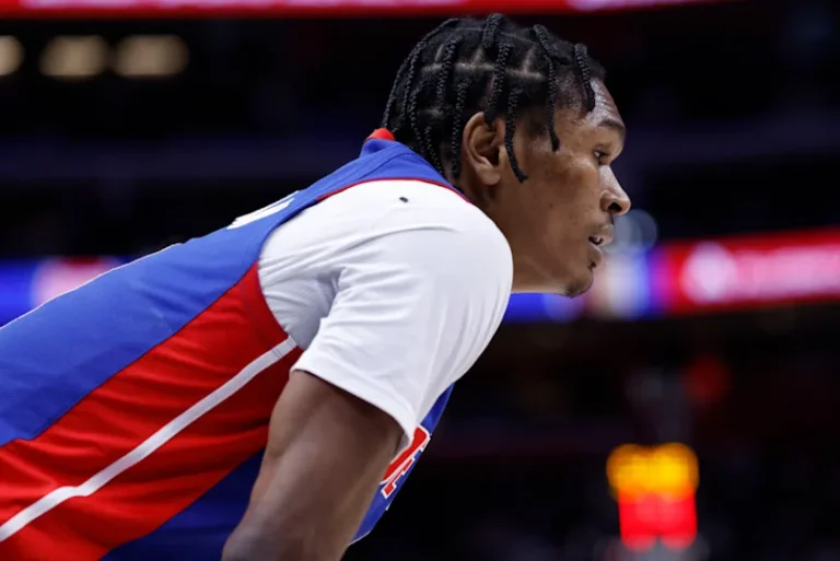 Amen Thompson Biography Age, Career, Net Worth, Family & Facts