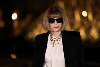 Anna Wintour Age, Net Worth, Relationships & Biography