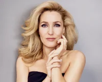 Gillian Anderson Biography Age, Net Worth & Career Highlights