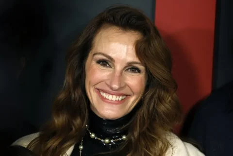Julia Roberts Age, Net Worth, Relationships & Biography