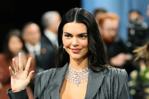 Kendall Jenner Biography Age, Net Worth, Career & Relationships