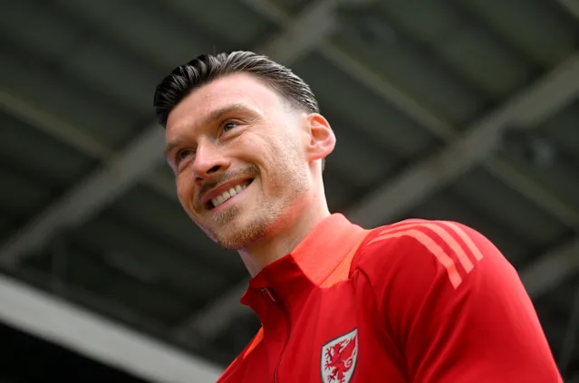 Kieffer Moore Biography Age, Career, Net Worth & Family