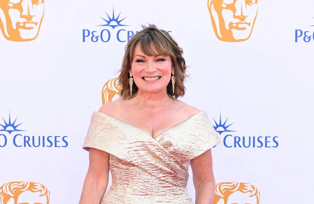 Lorraine Kelly Biography Age, Net Worth, Family & Career Highlights