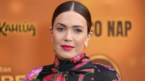 Mandy Moore Age, Net Worth, Family & Career Highlights