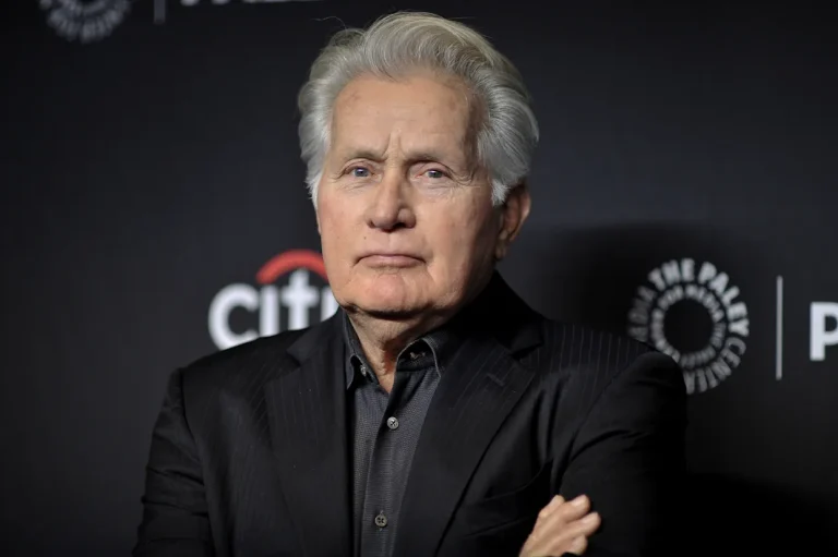 Martin Sheen Biography – Age, Net Worth, Family & Career