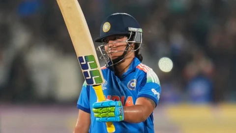 Richa Ghosh Biography Age, Career, Net Worth, Family & Records